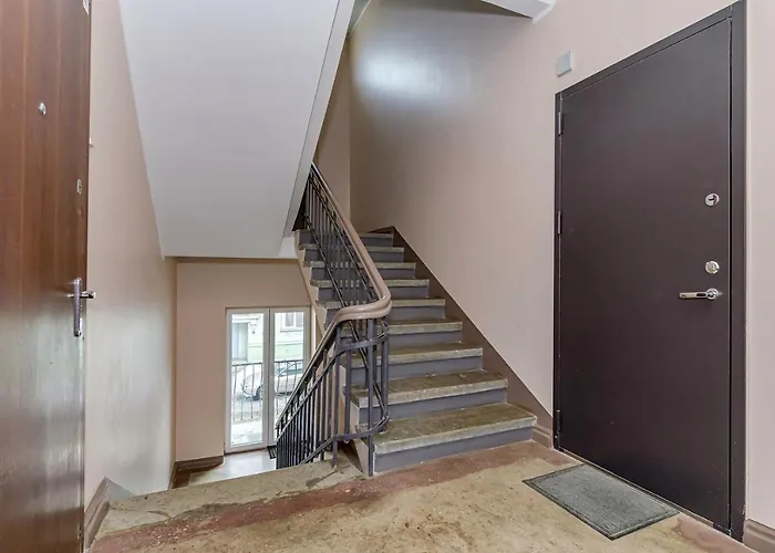 Revalia T1 Airport-bus Station *