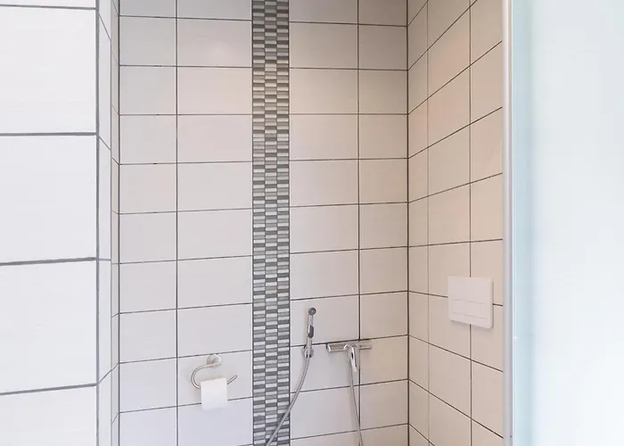 Revalia T1 Airport-bus Station Apartment *