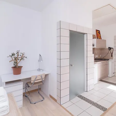 Revalia T1 Airport-bus Station Tallinn