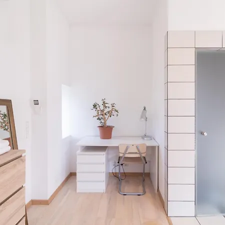 Revalia T1 Airport-bus Station Tallinn